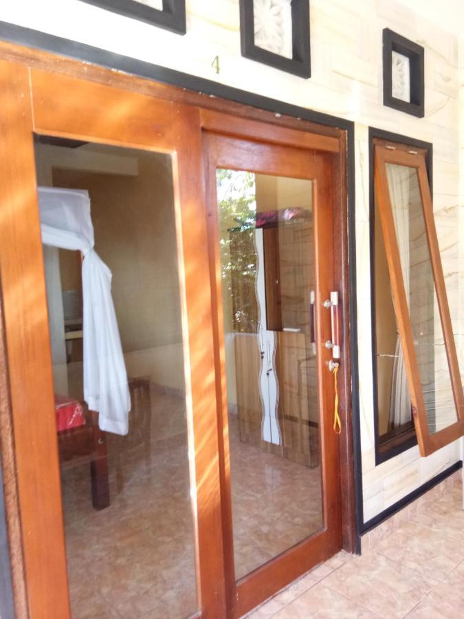 Sudi Homestay Amed Exterior foto